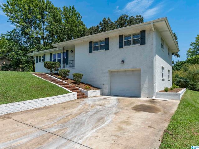 House for sale in Gardendale, Alabama