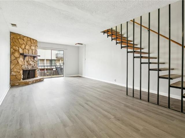 Condo for sale in Metairie, Louisiana