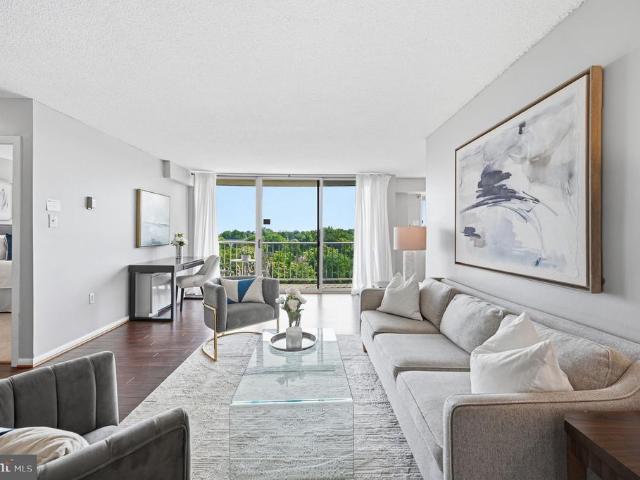 Condo for sale in Virginia