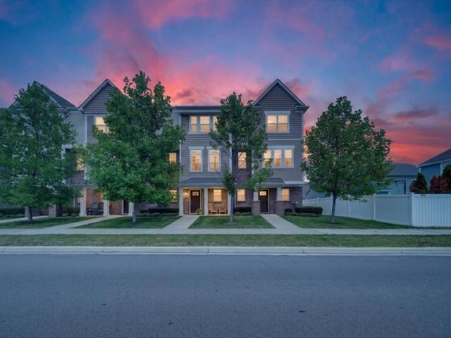 Condo for sale in Royal Oak, Michigan
