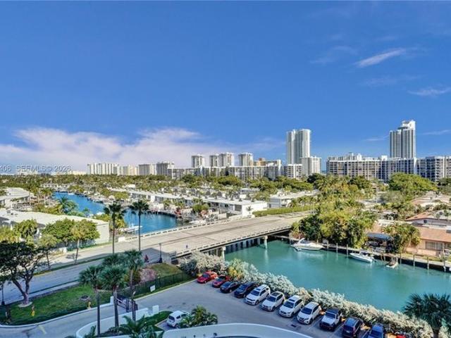 Condo for sale in Hallandale, Florida