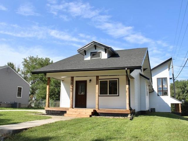 House for sale in Woodbury, Iowa