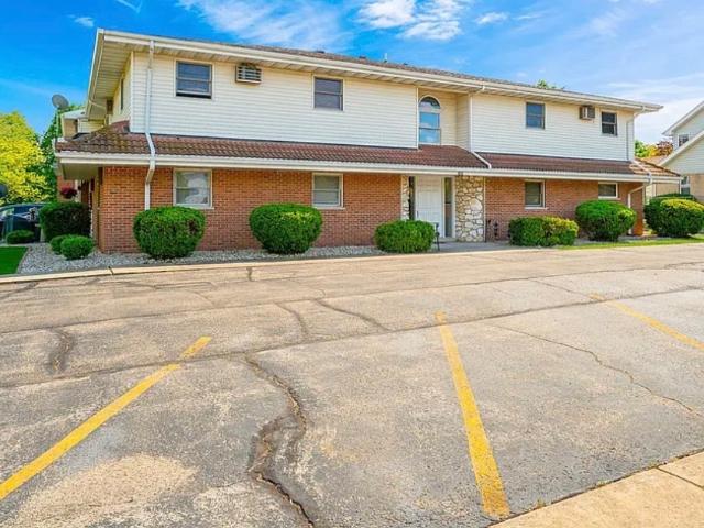 Condo for sale in Morris, Grundy County