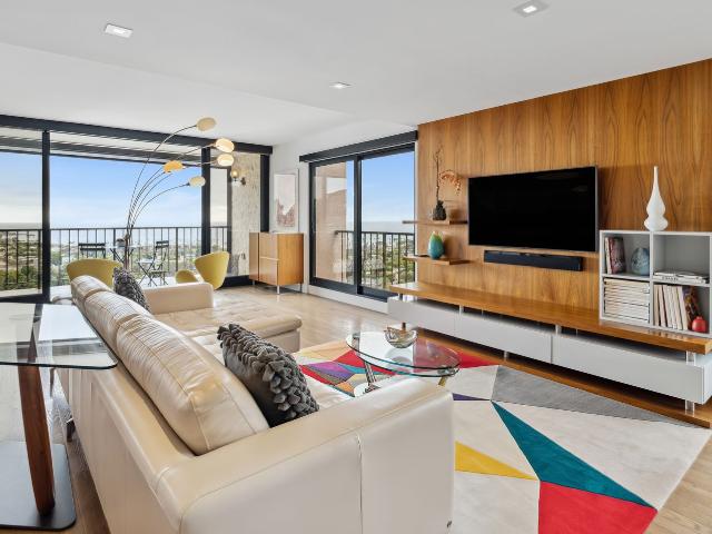 Condo for sale in La Jolla