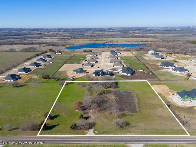 Land for sale in Weston, Texas