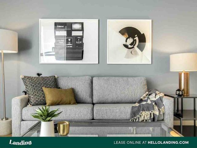 Apartment for rent in Canoga Park, California