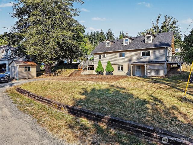 House for sale in Black Diamond, Washington