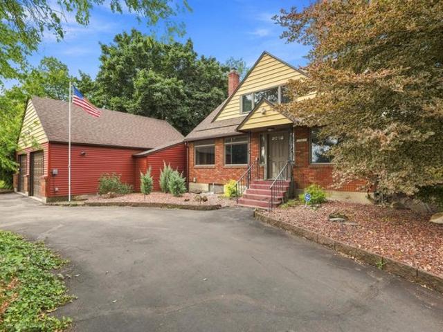 House for sale in Newman Lake, Washington