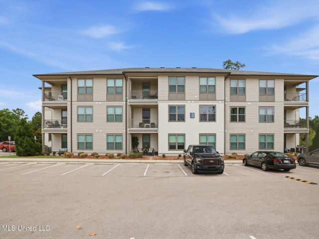 Condo for sale in Ocean Springs, Mississippi