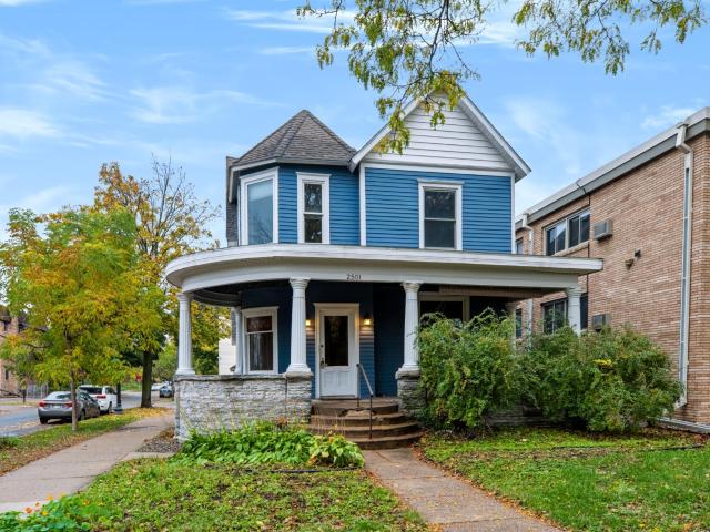House for sale in Lowry Hill East, Minneapolis
