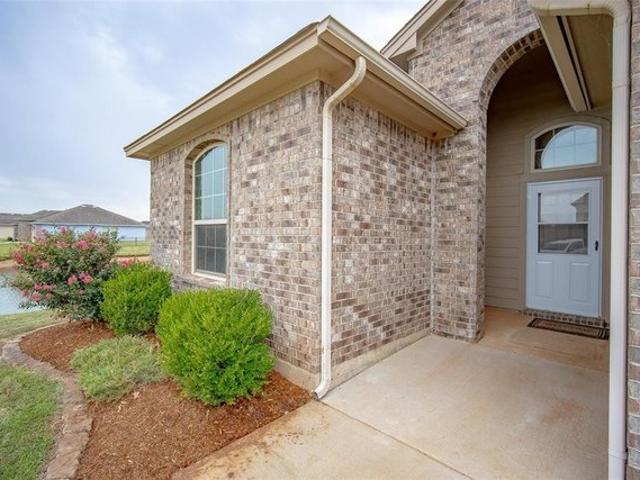 House for sale in Yukon, Oklahoma