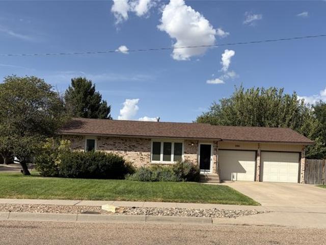 House for sale in Garden City, Finney County