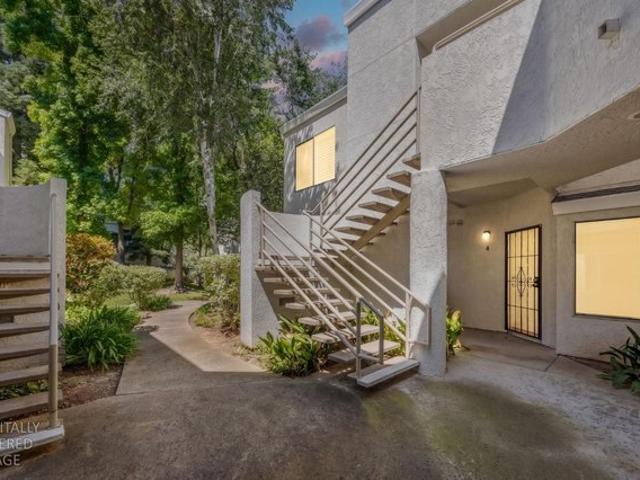 Condo for sale in Sacramento, California