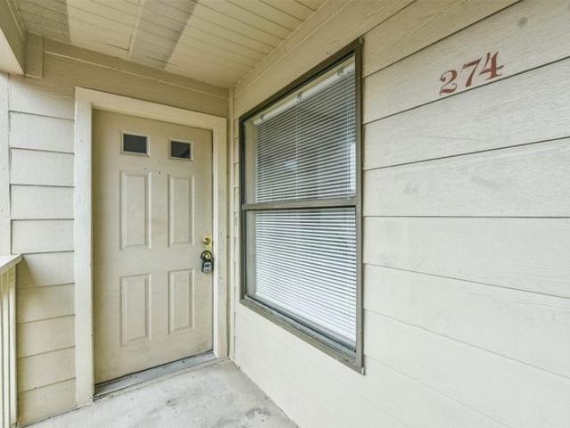 Condo for sale in Dickinson, Texas