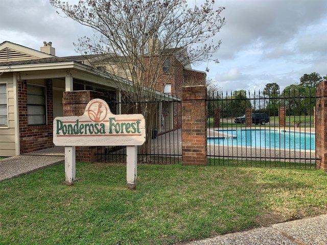 Condo for sale in Dickinson, Texas