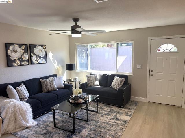 Townhouse for sale in Antioch, California