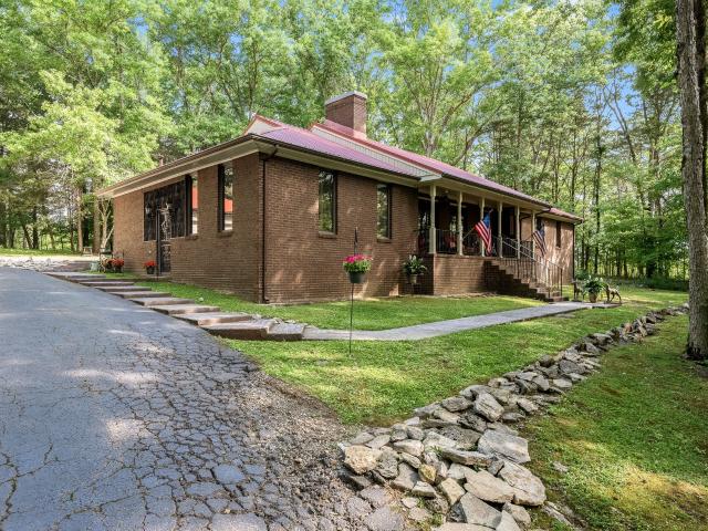 House for sale in Fayetteville, Middle Tennessee