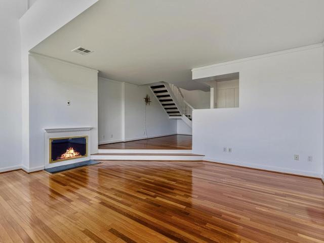 Condo for rent in Washington, Washington DC
