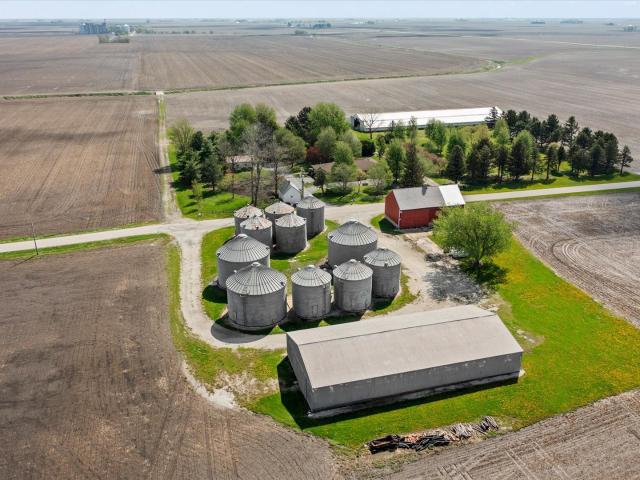 House for sale in Mclean, Illinois
