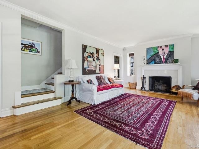 Property for sale in The Bronx, Arverne