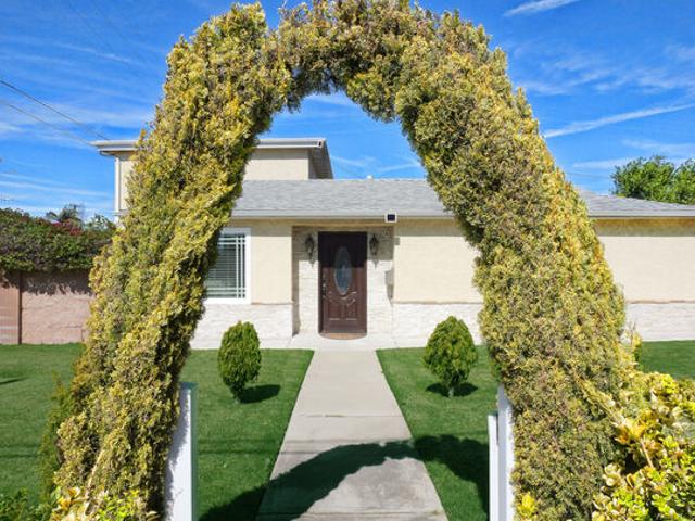 Property for rent in Redondo Beach, California