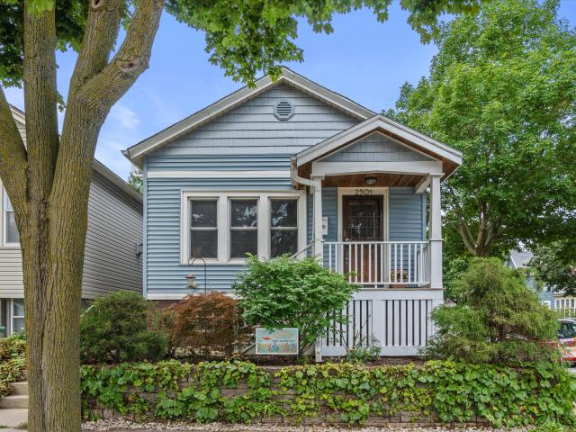 House for sale in Bay View, Milwaukee