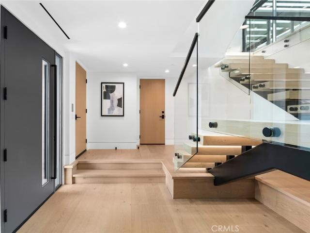 Condo for sale in Corona del Mar, Newport Beach
