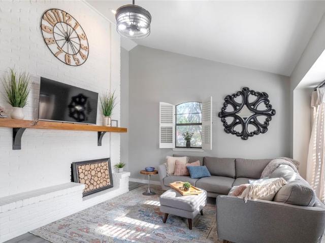 Condo for sale in Bedford, Texas
