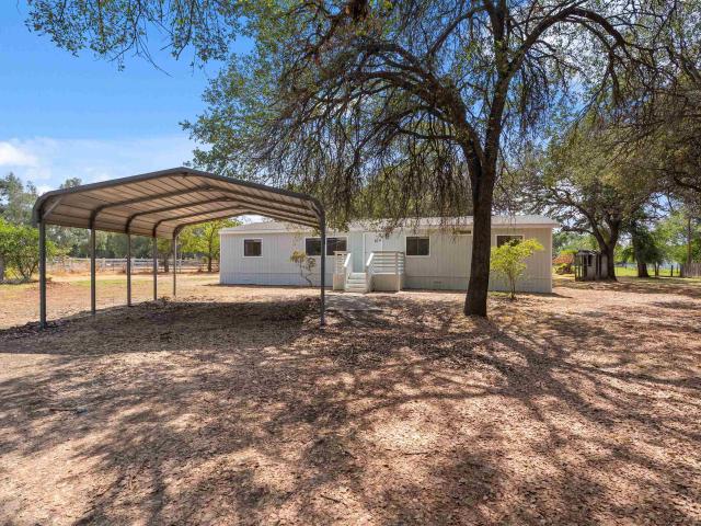 House for sale in Los Molinos, California