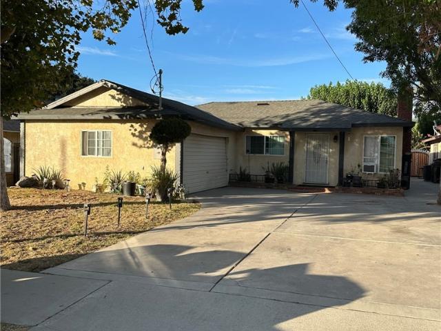 House for sale in Newhall, Santa Clarita