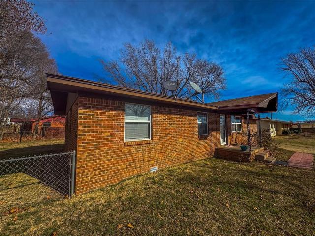 House for sale in Maysville, Oklahoma