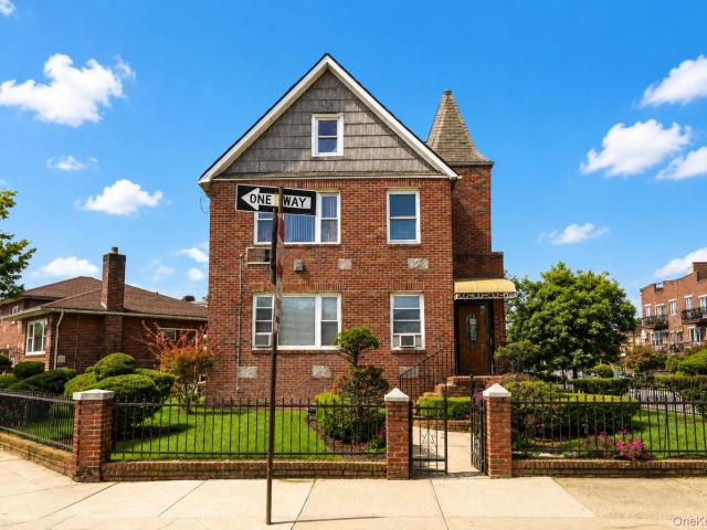 Land for sale in Arverne, New York