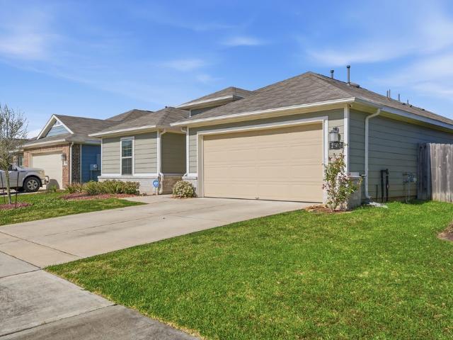 House for sale in Alvin, Texas