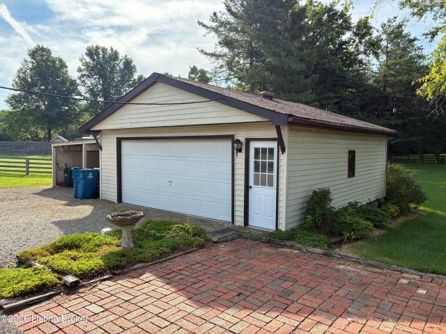 House for sale in La Grange, Kentucky