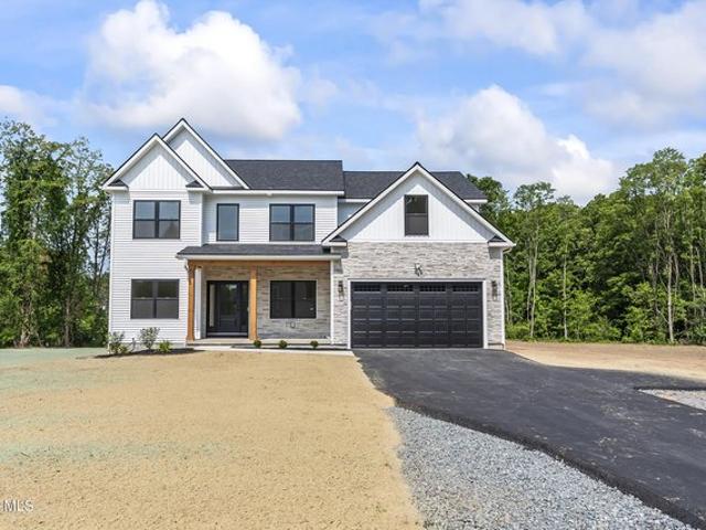 House for sale in Niskayuna, New York