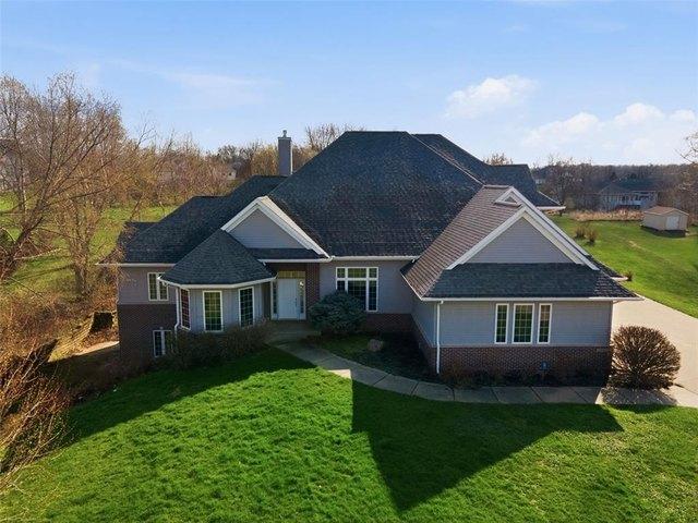 House for sale in Linn, Iowa