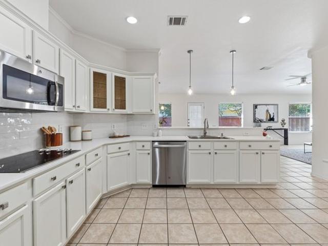 House for sale in Round Rock, Williamson County