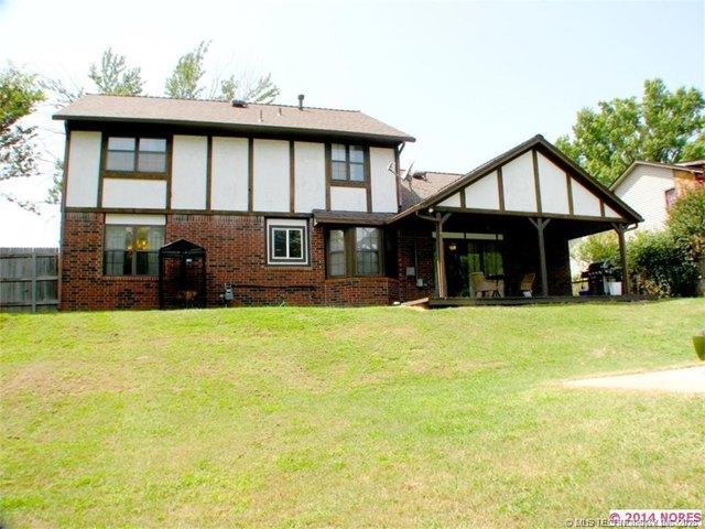 House for sale in Claremore, Rogers County