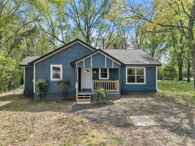 House for sale in Harrison, Texas