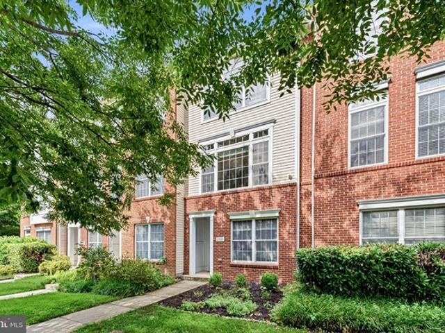 Townhouse for sale in Virginia