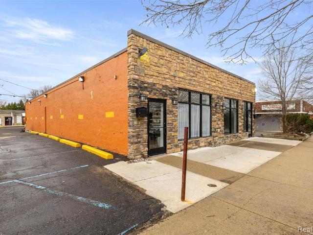 Commercial for sale in Dearborn Heights, Michigan