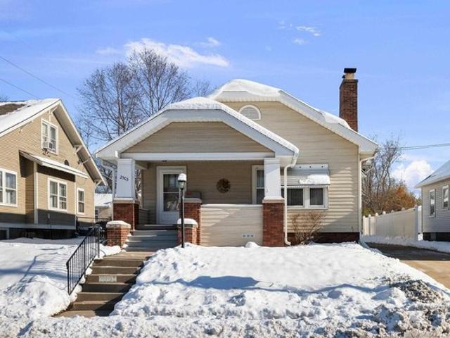 House for sale in Rock Island, Illinois