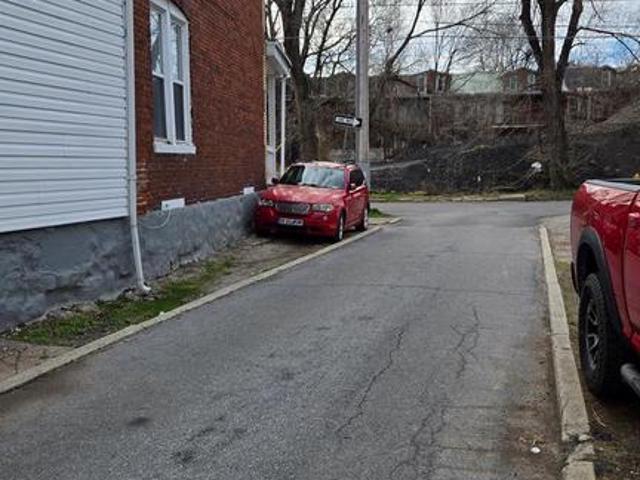 Townhouse for sale in Camp Curtin, Harrisburg