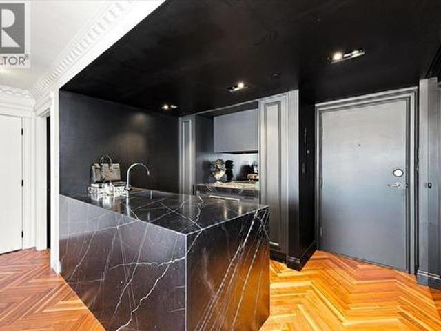 Property for sale in Yaletown, Vancouver