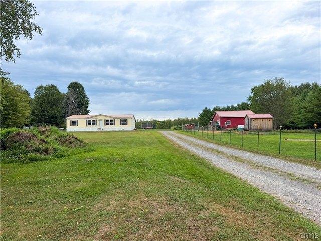 House for sale in Oneida, New York