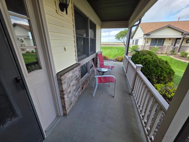 Condo for sale in Whiteside, Illinois