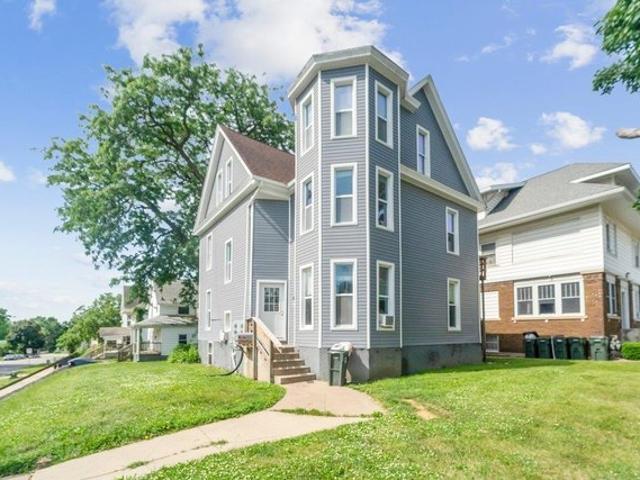 House for sale in Cedar Falls, Iowa