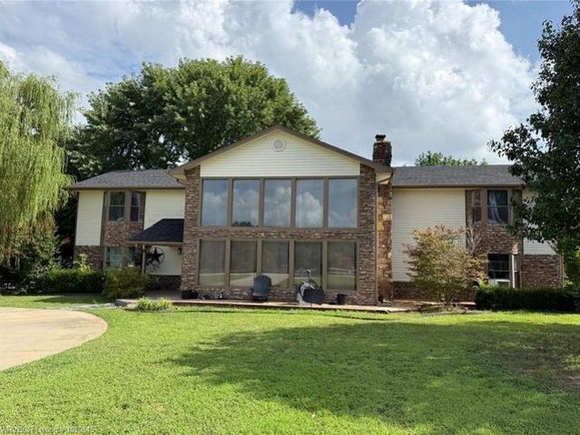 House for sale in Ark