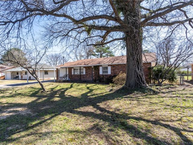 House for sale in Ark