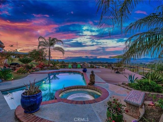 House for sale in Stevenson Ranch, California